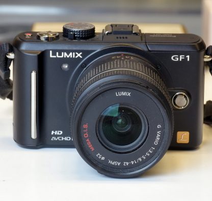 LUMIX DMC-GF1 hus utan objektiv