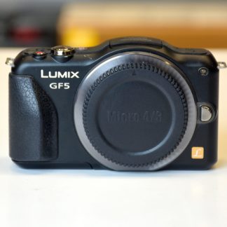 Panasonic Lumix DMC-GF5 hus