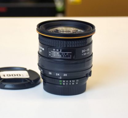 Tokina AF 20-35/3,5-4,5