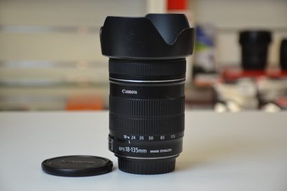 Canon EF-S 18-135/3,5-5,6 IS