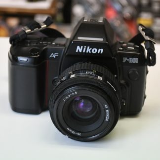 Nikon F-801 med AF 35-70/3,3-4,5